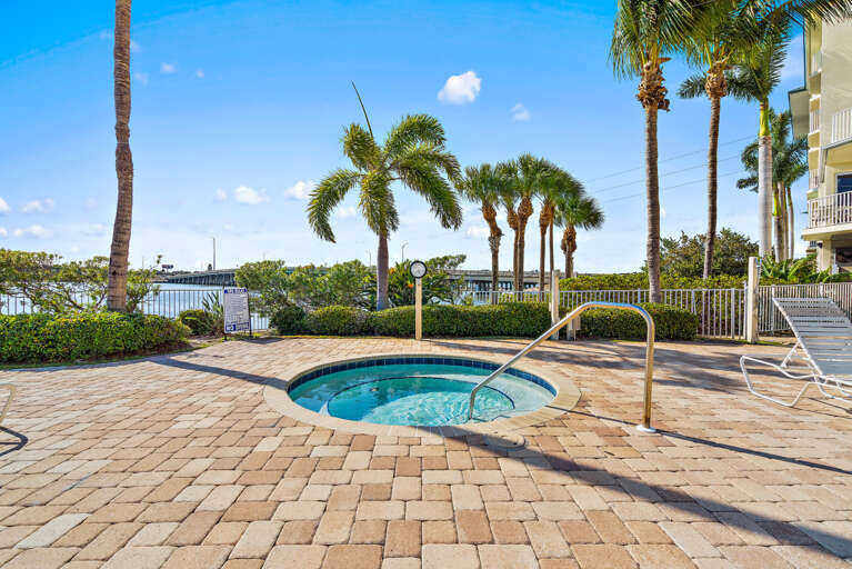 Exterior and Interior  Photos 8800 Bay Pines Blvd (23 of 24).jpg