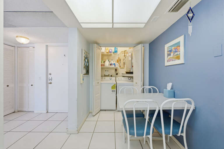 12-web-or-mls-5825 La Puerta Del Sol Blvd S #270-17.jpg