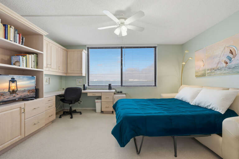 22-web-or-mls-5825 La Puerta Del Sol Blvd S #270-30.jpg