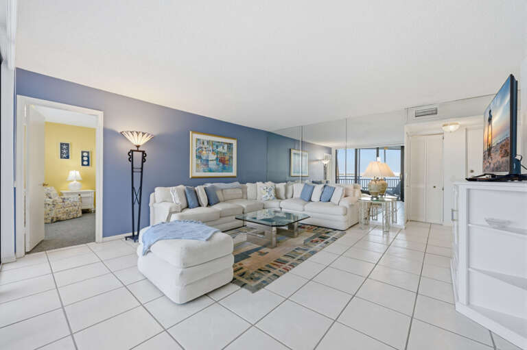 4-web-or-mls-5825 La Puerta Del Sol Blvd S #270-9.jpg