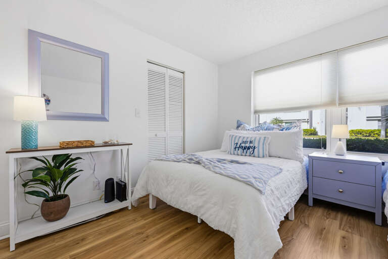 33-web-or-mls-6061 Bahia Del Mar Blvd #112-37.jpg