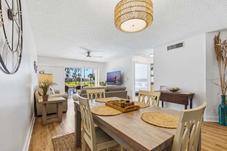 14-web-or-mls-6061 Bahia Del Mar Blvd #112-21.jpg