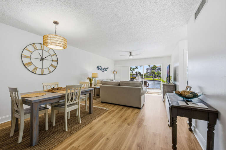 2-web-or-mls-6061 Bahia Del Mar Blvd #112-10.jpg