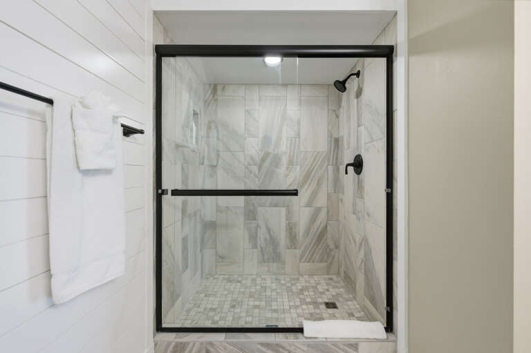 23-web-or-mls-5901 Bahia Del Mar Cir #519-25.jpg