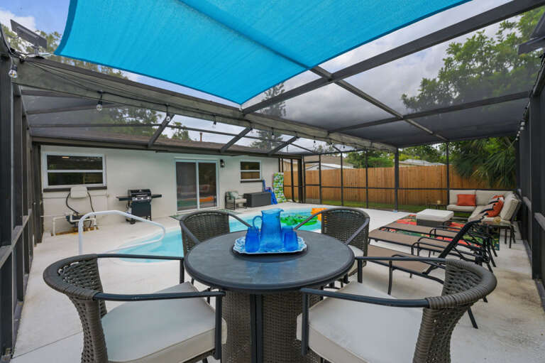 55-web-or-mls-8256 Lark St-8.jpg