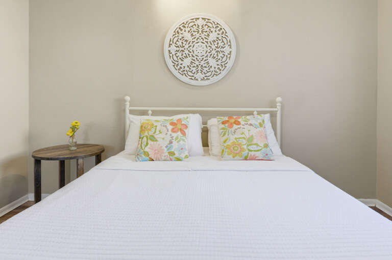 45-web-or-mls-13189 87th Ave-60.jpg