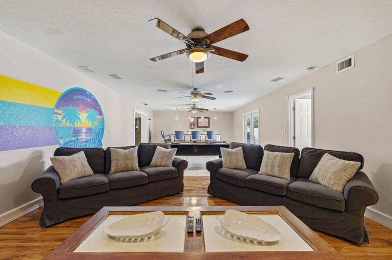 7-web-or-mls-13189 87th Ave-40-1.jpg