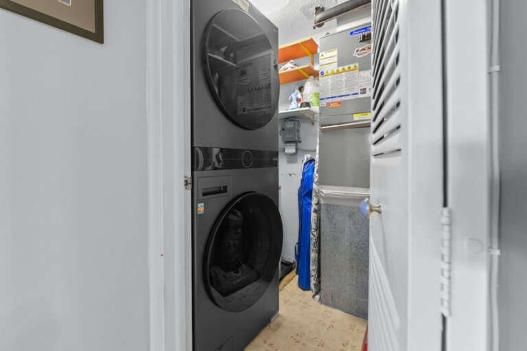 Staked in-unit Washer & Dryer