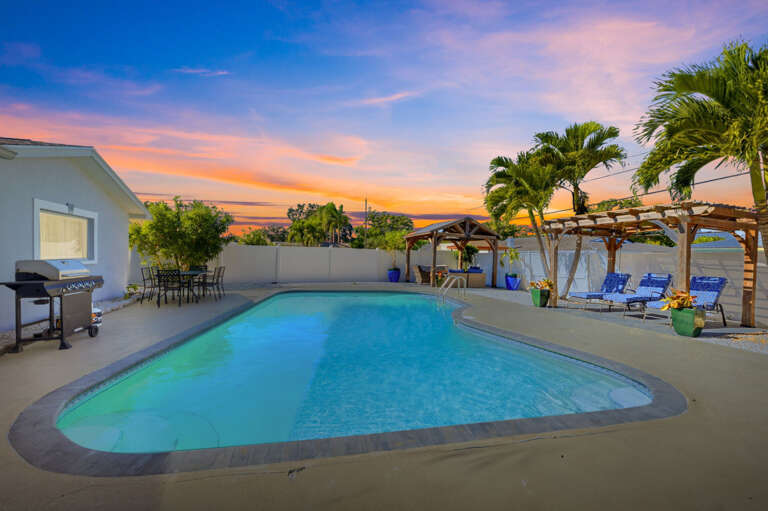 69-web-or-mls-13189 87th Ave Twilight-2.jpg