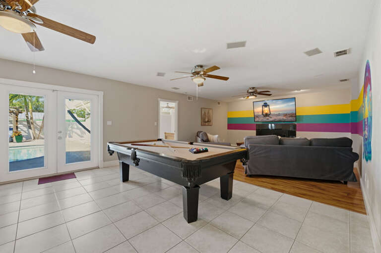 5-web-or-mls-13189 87th Ave-15.jpg