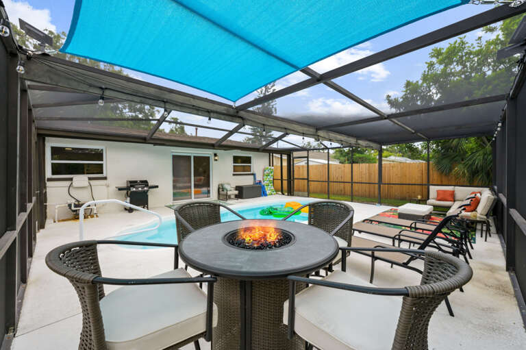 56-web-or-mls-8256 Lark St-7.jpg