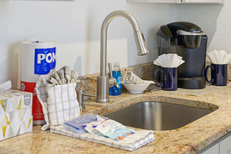 11-web-or-mls-126 119th Ave-30.jpg