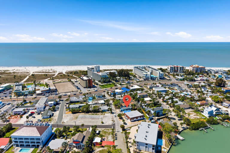 37-web-or-mls-126 119th Ave-1.jpg