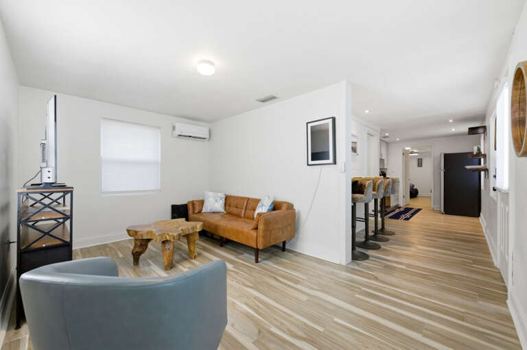 2-web-or-mls-126 119th Ave-16.jpg