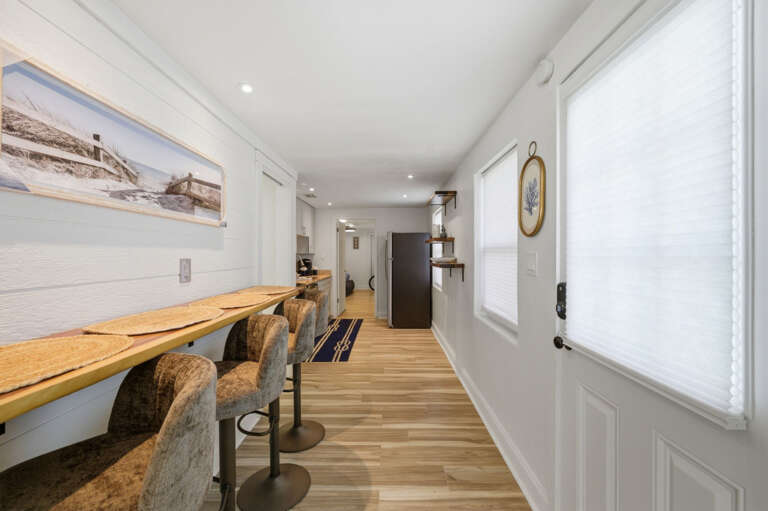 4-web-or-mls-126 119th Ave-17.jpg