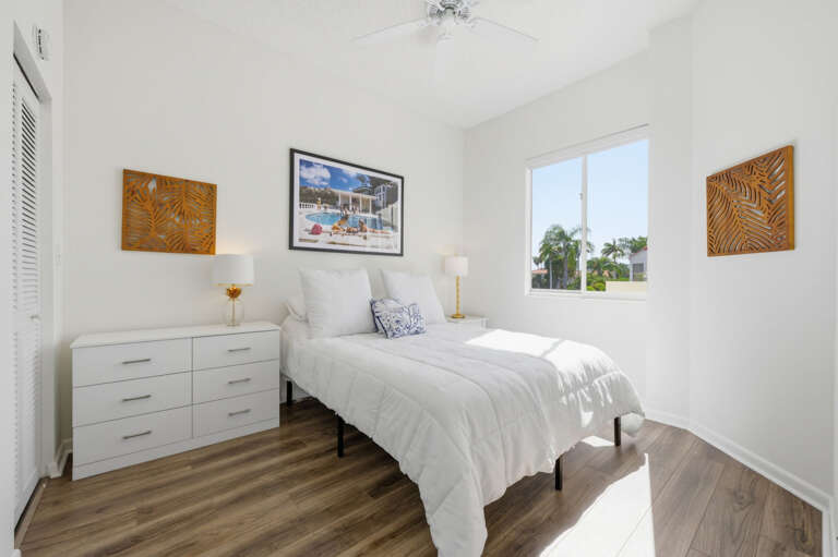 21-web-or-mls-6073 Bahia Del Mar Blvd S #230-21.jpg