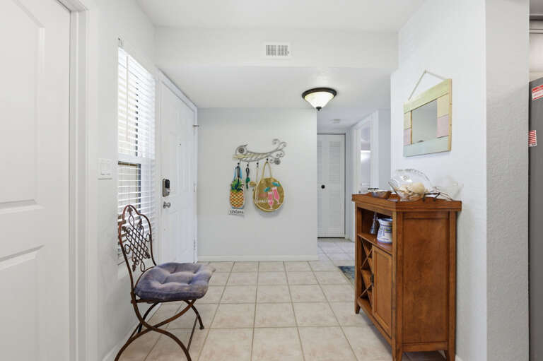 14-web-or-mls-5801 Bahia Del Mar Cir #115-20.jpg