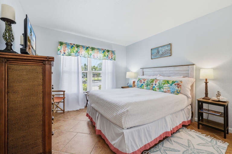 21-web-or-mls-5801 Bahia Del Mar Cir #115-15.jpg