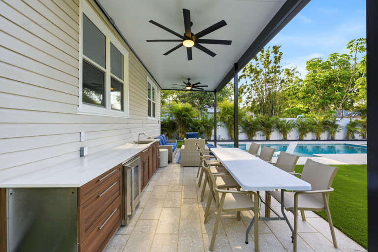 47-web-or-mls-2175 8th Ave N - Exterior-16.jpg