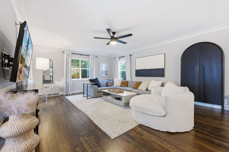 2-web-or-mls-2175 8th Ave N - Interior-1.jpg