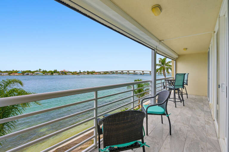 30-web-or-mls-6085 Bahia Del Mar Cir #368-14.jpg