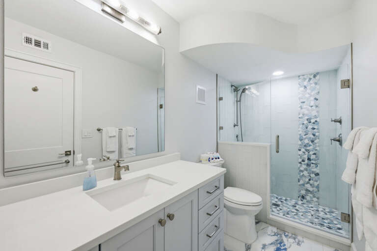 27-web-or-mls-6085 Bahia Del Mar Cir #368-30.jpg