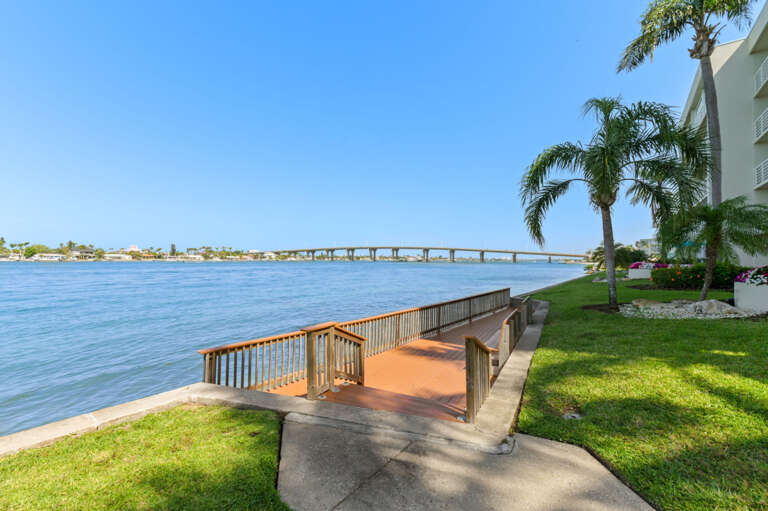 32-web-or-mls-6085 Bahia Del Mar Cir Apt 172-32.jpg