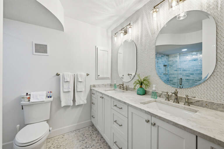 21-web-or-mls-6085 Bahia Del Mar Cir #368-27.jpg