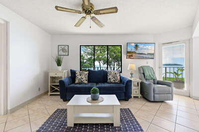 26-web-or-mls-1515 Pinellas Bayway S #F65 - Interior-8.jpg