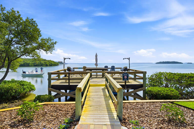 13-web-or-mls-1515 Pinellas Bayway S #F65 - Exterior-12.jpg