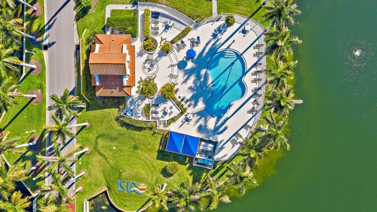 34_Drone_6050_Bahia_Del_Mar_Circle_218_St_Petersburg_337157_mls.jpg