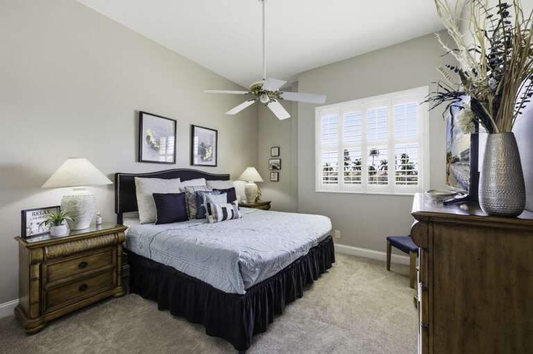18-web-or-mls-6050 Bahia Del Mar Cir #217-11.jpg
