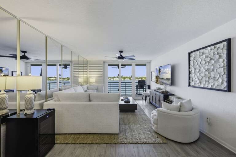 2-web-or-mls-6083 Bahia Del Mar Cir #358-10.jpg
