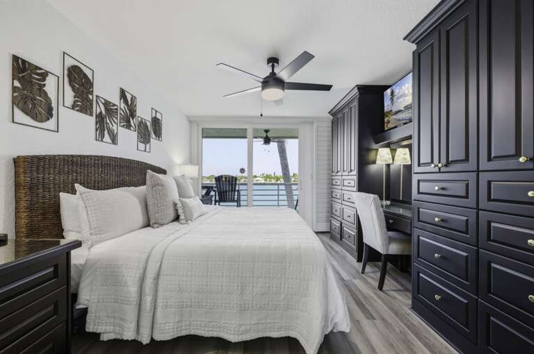 23-web-or-mls-6083 Bahia Del Mar Cir #358-20.jpg