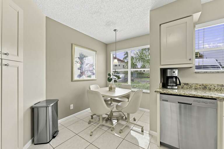 13-web-or-mls-6077 Bahia Del Mar Blvd S #119-19.jpg