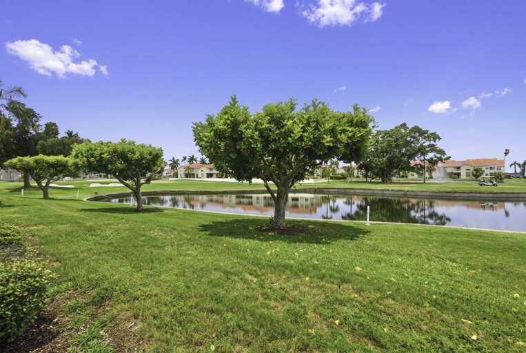 28-web-or-mls-6077 Bahia Del Mar Blvd S #119--4.jpg