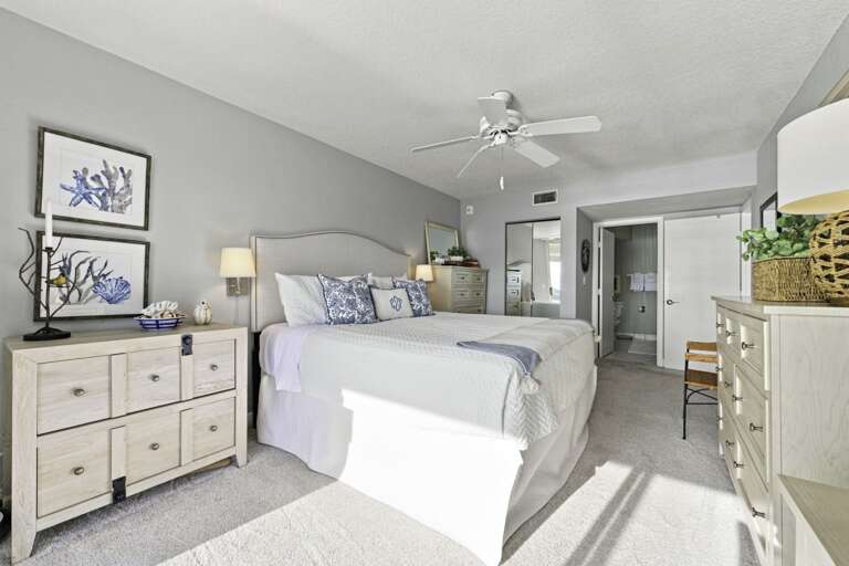 29-web-or-mls-6085 Bahia Del Mar Cir #270-27.jpg