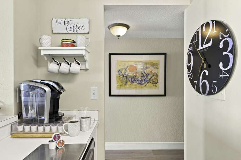 23-web-or-mls-6085 Bahia Del Mar Cir #270-26.jpg