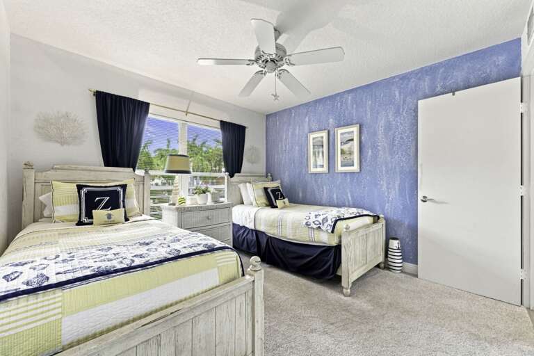 35-web-or-mls-6085 Bahia Del Mar Cir #270-32.jpg