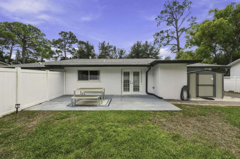 29-web-or-mls-11285 52nd Ave N-31.jpg