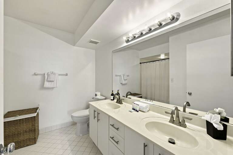 21-web-or-mls-6061 Bahia Del Mar Blvd #146-22.jpg
