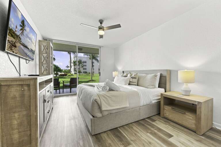 16-web-or-mls-6061 Bahia Del Mar Blvd #146-10.jpg