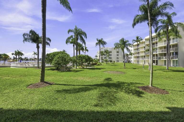 9-web-or-mls-6061 Bahia Del Mar Blvd #146-16.jpg