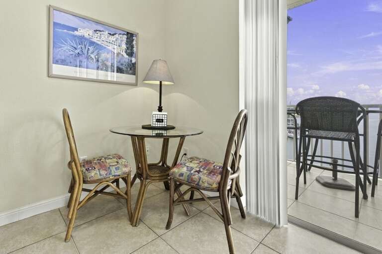 11-web-or-mls-8800 Bay Pines Blvd #414-14.jpg