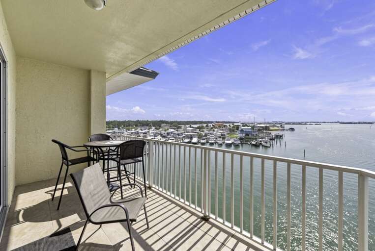 15-web-or-mls-8800 Bay Pines Blvd #414-18.jpg