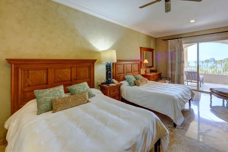 Quest Suite with 2 Queen Beds #2