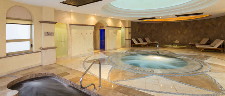 Plunge pools at Desert Spa