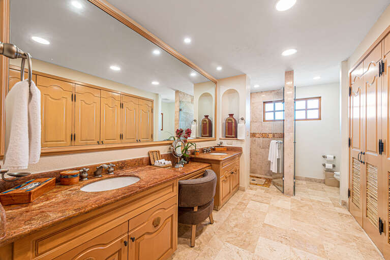 Large vanity area with dual sinks in Master Bath