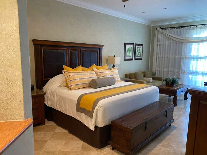 Master Bedroom #2 with newly reovated ensuite pictures to come.