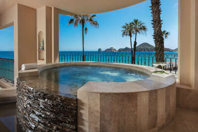 VLE - 3201 - 3 BR Penthouse Style Oceanfront Villa w/hot tub! Panoramic Views!